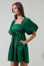 Emerald Bubble Sleeve Dress