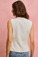 White Scallop Sleeveless Vest
